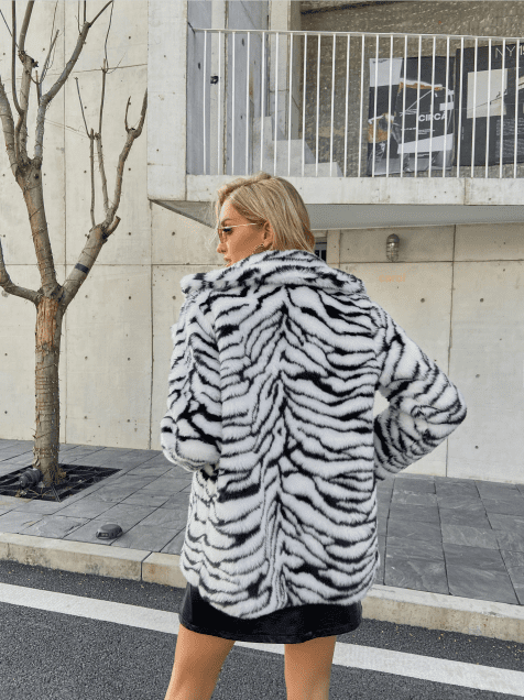 Women Leopard Long Sleeve Fuzzy Faux Fur Coat Lapel Open Front Shearling Oversized Jacket