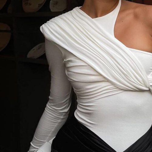 Style  Tight Half Sleeves Jumpsuit Autumn New Sexy One-Shoulder Pleated Jumpsuit in Bodysuits