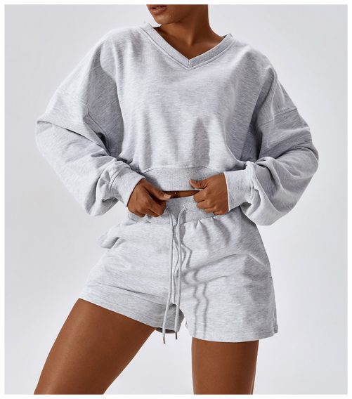 Loose Long Sleeve Sweatshirt in Sports Tops
