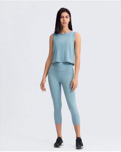 Sleeveless Navel-Exposed Short Sexy Back Hollow-out Quick-Drying Breathable Sports Top in Sports Tops