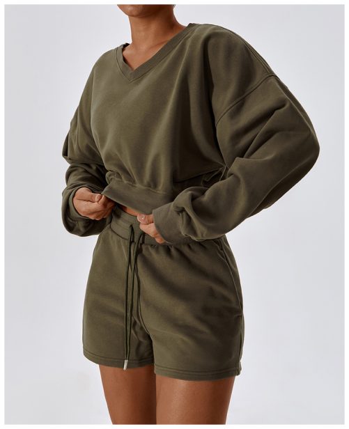Loose Long Sleeve Sweatshirt in Sports Tops