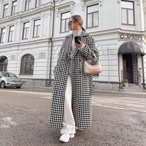 Long Black White Young Coat in Woolen Blends Coats