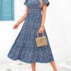V Collar Bubble Pleated Print Short Sleeve Pocket Dress in Dresses