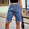 Denim Shorts With Hole Frayed Hem in Shorts