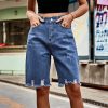 Denim Shorts With Hole Frayed Hem in Shorts