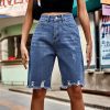 Denim Shorts With Hole Frayed Hem in Shorts