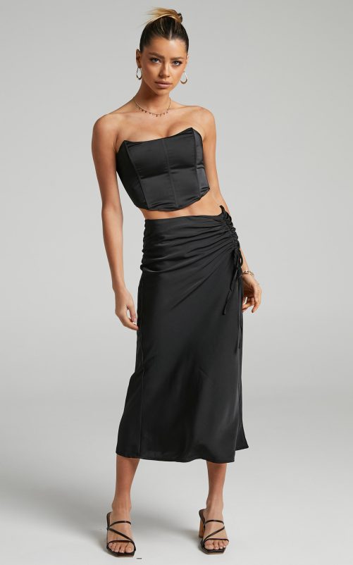 High Waist Slimming Zipper Pleating Satin Skirt in Skirts