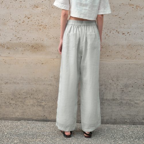Old Money Loose Slimming Straight Leg Elastic Waist Pants in Pants