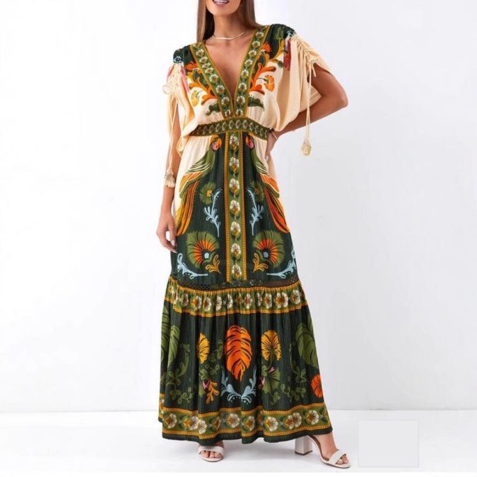 V Neck Retro Ethnic Printing Maxi Dress in Dresses