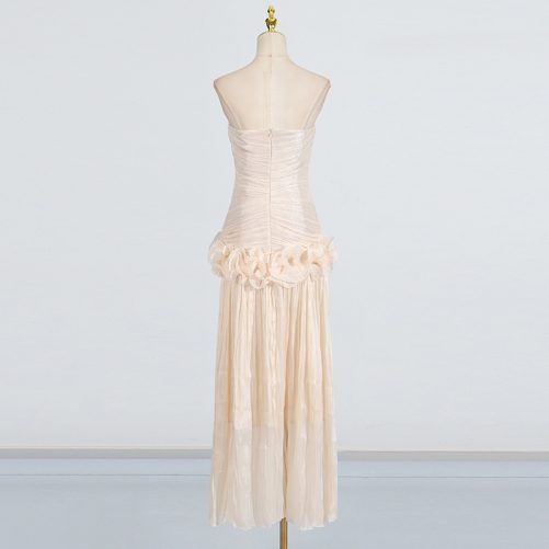 Off Neck Bandeau Slim Fit Slimming Three Dimensional Floral Hip Bandage Dress in Dresses