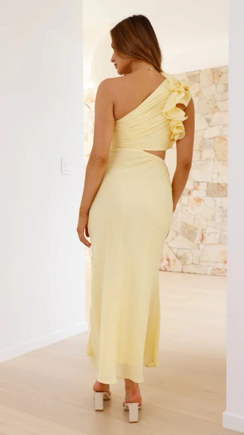 Summer Shoulder Slim Fit Dress in Dresses