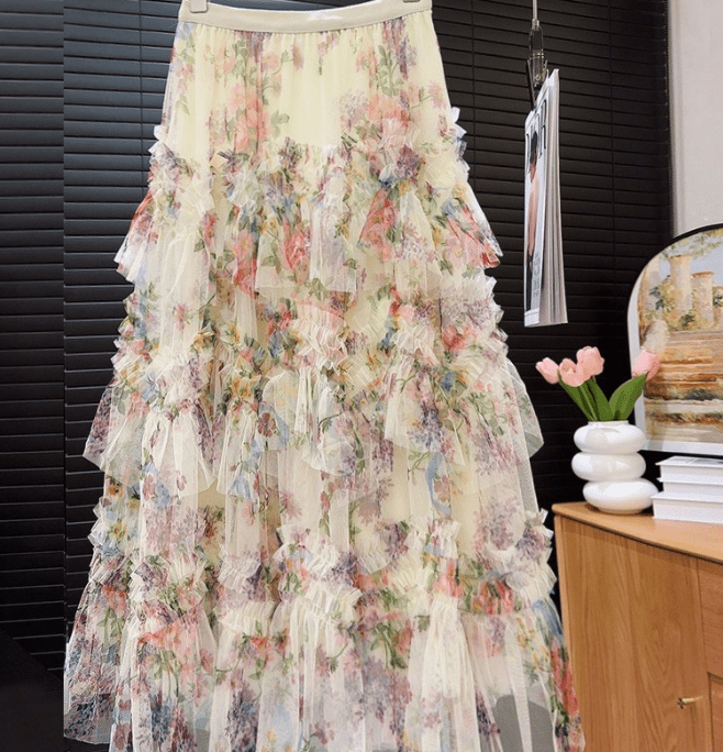Stitching Printing Floral Puffy Long Skirt in Skirts