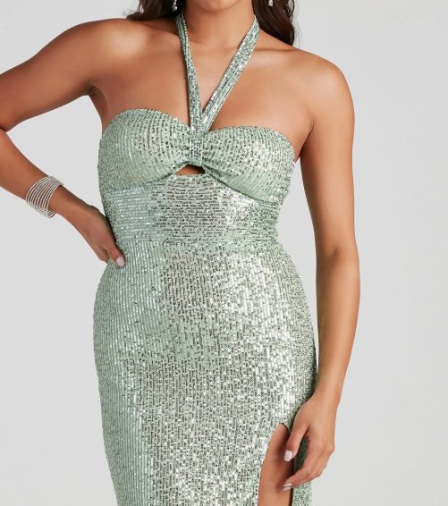 Sexy Sequined Halter Slim Fit Evening Dress in Dresses
