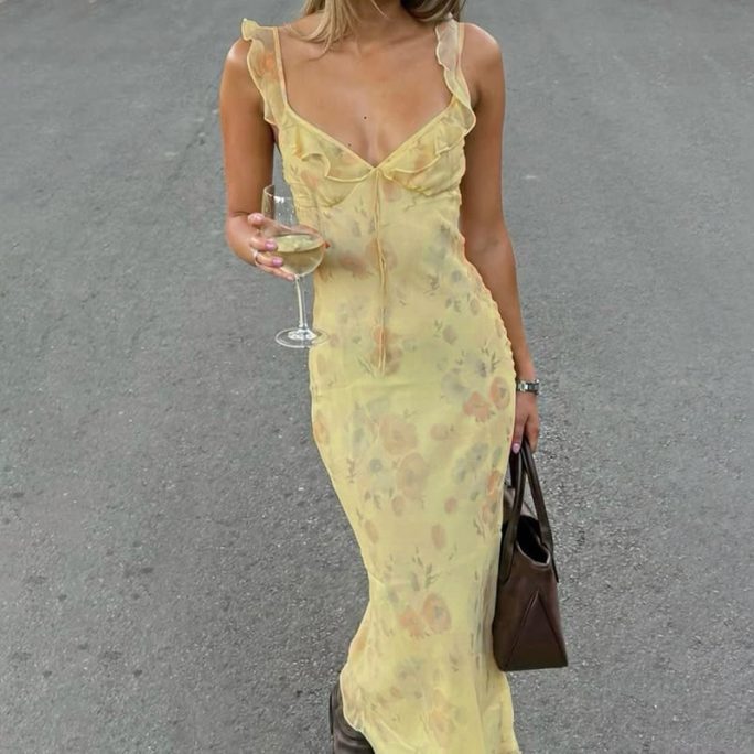Sexy Floral Strap Ruffled Flying Sleeve Maxi Dress in Dresses
