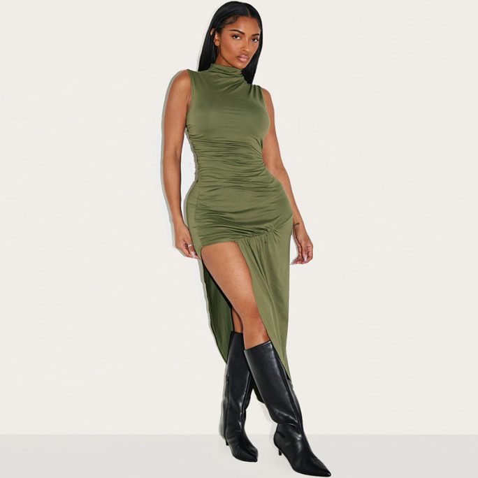 Slim Fit Pleated Sheath Side Slit Sleeveless Dress in Dresses