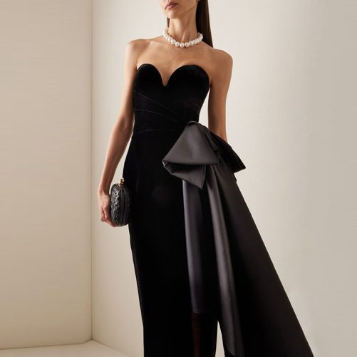 Elegant Black Irregular Asymmetric Design Sleeveless Dress in Dresses