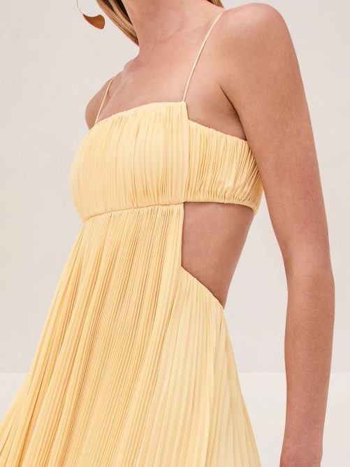 Sexy Pleated Backless Dress in Dresses